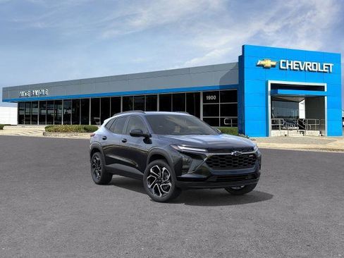 New 2026 Chevrolet Trax RS w/ Sunroof Package FWD image 1