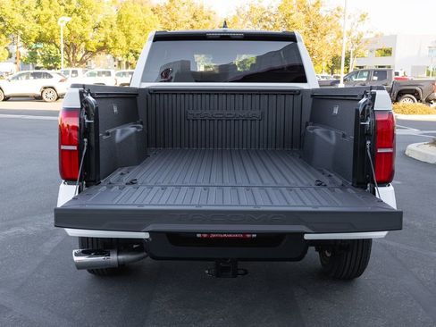 New 2025 Toyota Tacoma SR5 image 8