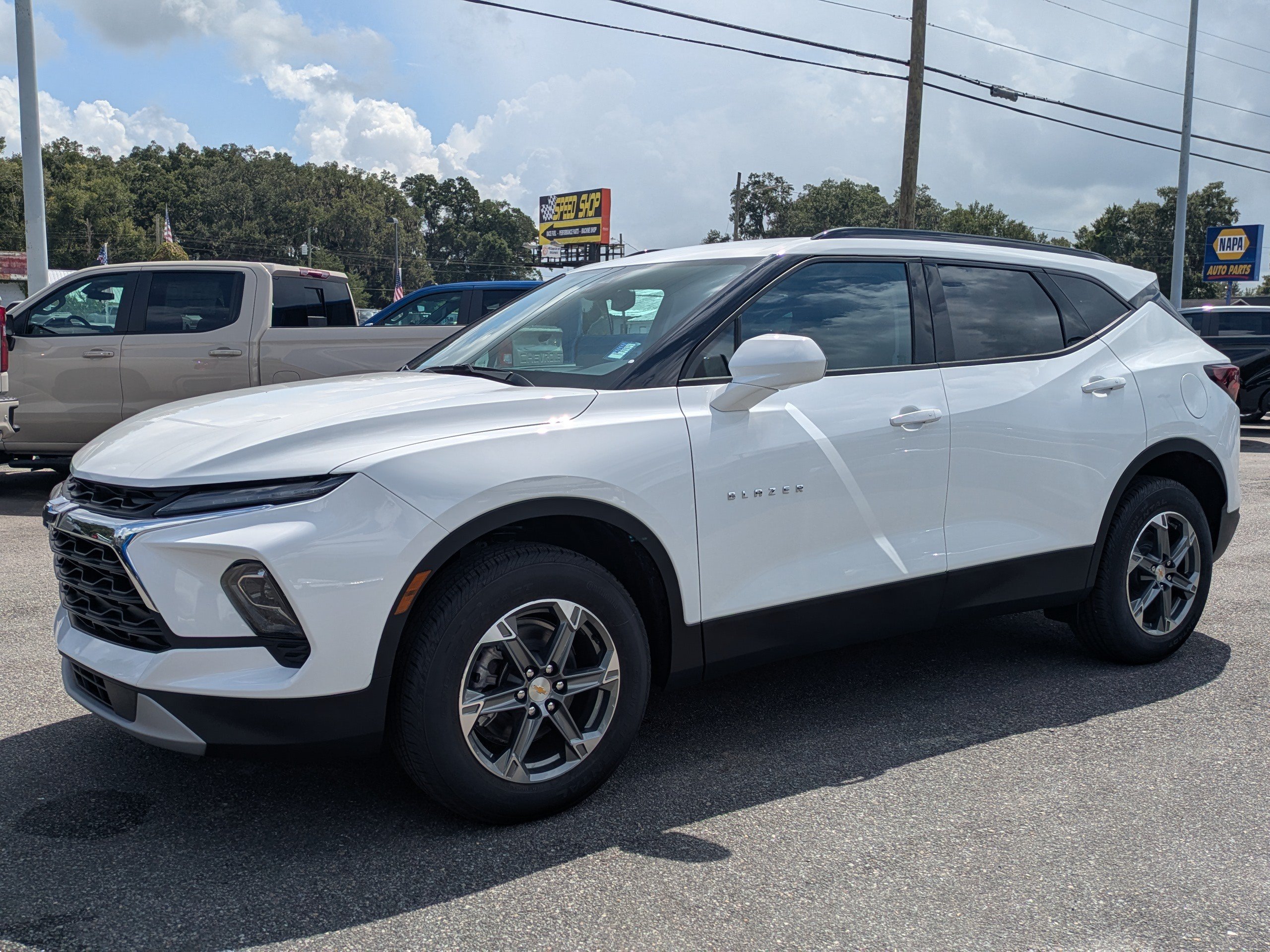 New 2026 Chevrolet Blazer LT w/ Convenience Package FWD image 8