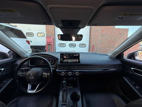 Used 2022 Honda Civic Touring image 19
