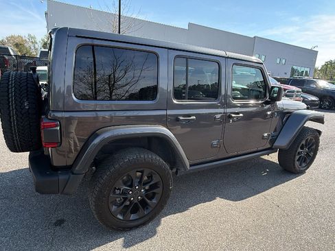 Used 2025 Jeep Wrangler Backcountry AWD/4WD image 8