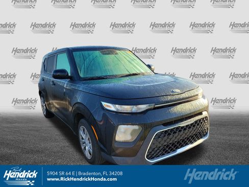 Used 2021 Kia Soul LX FWD image 1