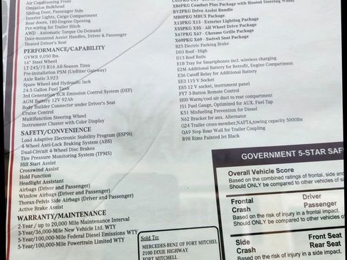 Used 2025 Mercedes-Benz Sprinter 2500 image 32