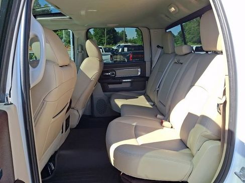 Used 2017 RAM 3500 Laramie AWD/4WD image 8