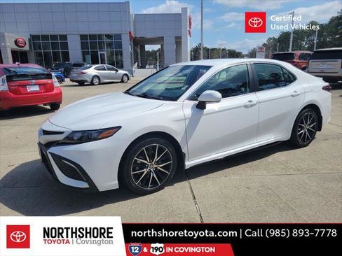 Certified 2024 Toyota Camry SE w/ Convenience Package image 1