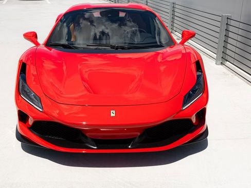 Used 2023 Ferrari F8 Tributo RWD image 24