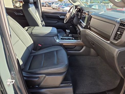 Certified 2025 Chevrolet Silverado 1500 LT Trail Boss w/ LT Trail Boss Premium Package AWD/4WD image 15