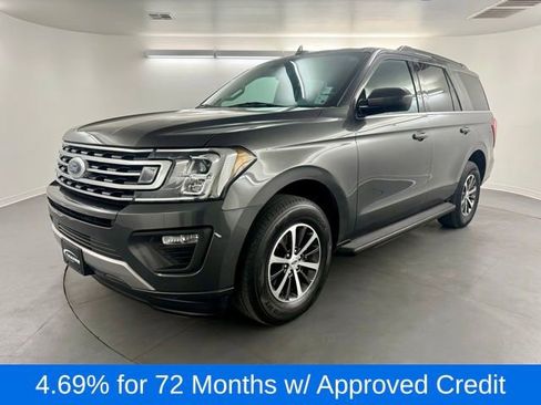 Used 2021 Ford Expedition XLT image 3