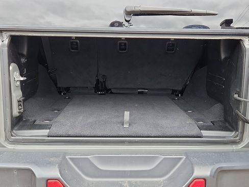 Used 2020 Jeep Wrangler Unlimited Sport AWD/4WD image 28