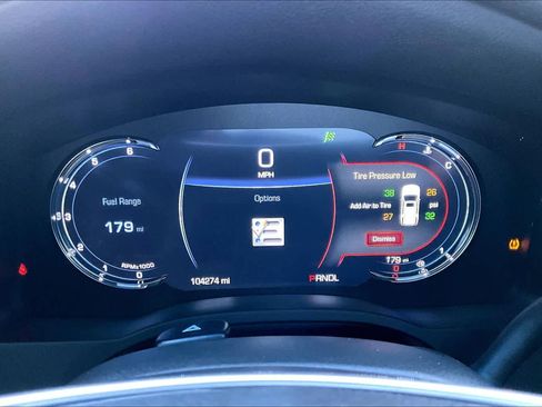 Used 2020 Cadillac Escalade Luxury image 24