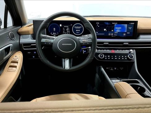 Certified 2025 Hyundai Sonata Limited image 7