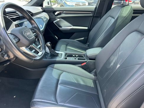 Used 2024 Audi Q3 2.0T Premium AWD/4WD image 11