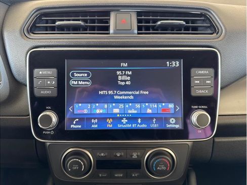 Used 2024 Nissan Leaf S image 19