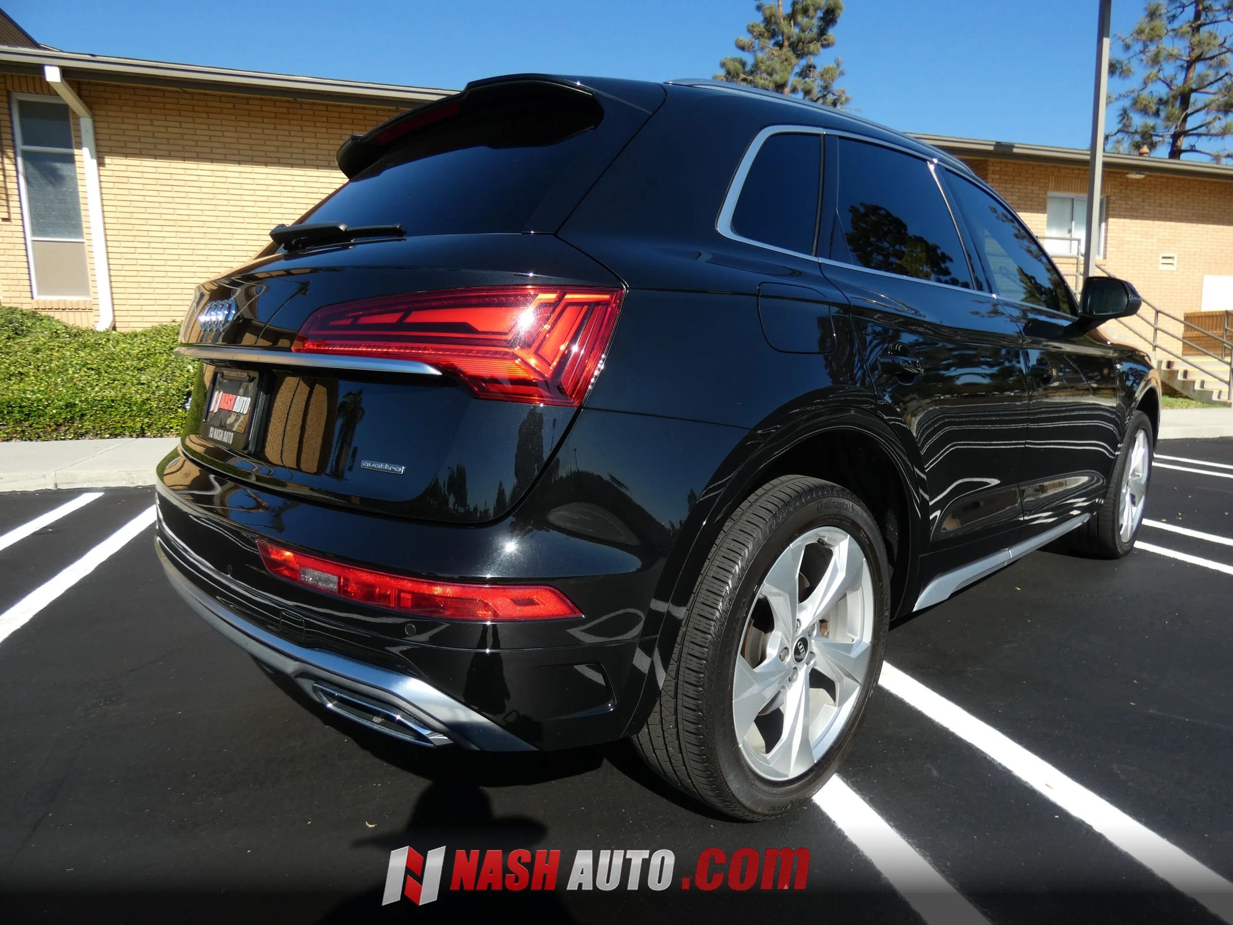 Used 2022 Audi Q5 2.0T Premium Plus w/ Premium Plus Package AWD/4WD image 8