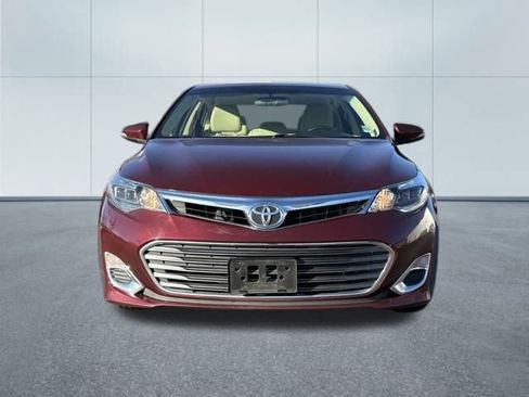 Used 2013 Toyota Avalon XLE image 5