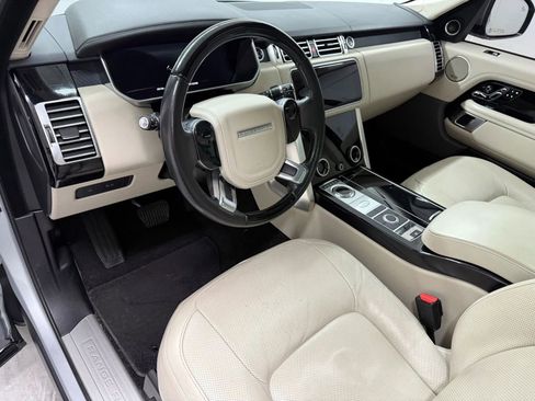Used 2020 Land Rover Range Rover HSE image 9