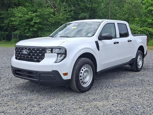 Used 2026 Ford Maverick XL AWD/4WD image 3