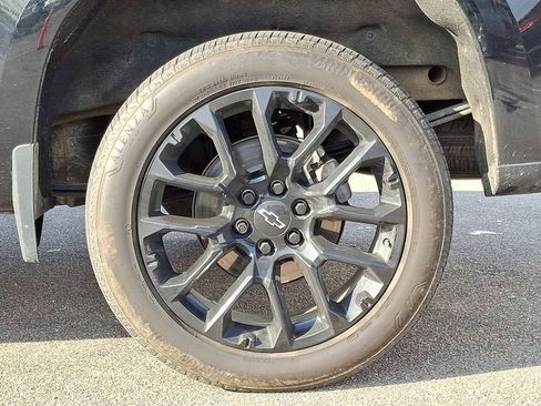 Used 2024 Chevrolet Silverado 1500 RST w/ Convenience Package II image 38