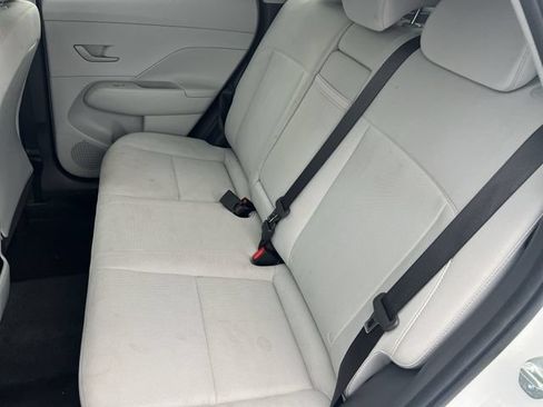 Certified 2025 Hyundai Kona SEL AWD/4WD image 28