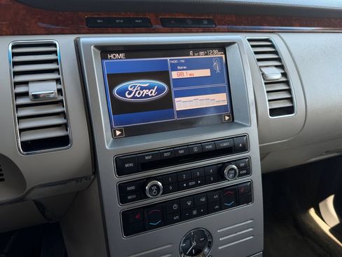 Used 2011 Ford Flex Limited w/ Rapid Spec Order Code AWD/4WD image 25