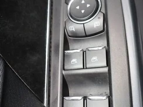 Used 2022 Ford F150 XLT w/ Equipment Group 302A High AWD/4WD image 21