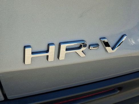 Certified 2023 Honda HR-V LX image 29