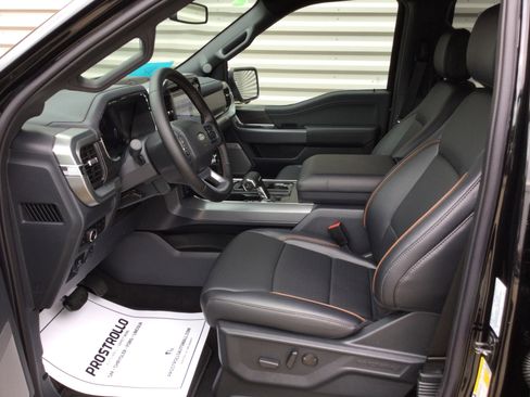 New 2025 Ford F150 Lariat w/ Equipment Group 501A Mid image 9