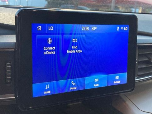 Used 2023 Ford Explorer XLT w/ Equipment Group 202A RWD image 23