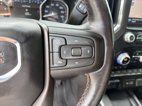 Used 2021 GMC Sierra 1500 AT4 w/ Technology Package AWD/4WD image 16