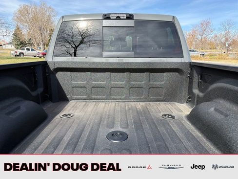 New 2026 RAM 2500 Laramie AWD/4WD image 13