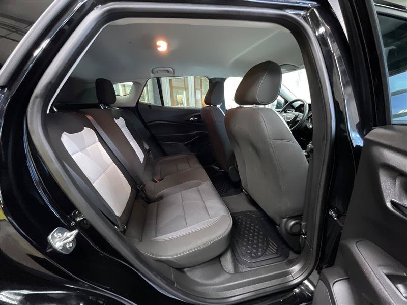 Used 2024 Chevrolet Trax LS FWD image 23