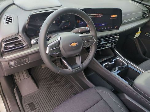 New 2026 Chevrolet Traverse LT w/ Driver Confidence Package image 10
