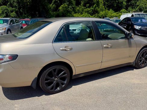 Used 2003 Honda Accord LX image 6