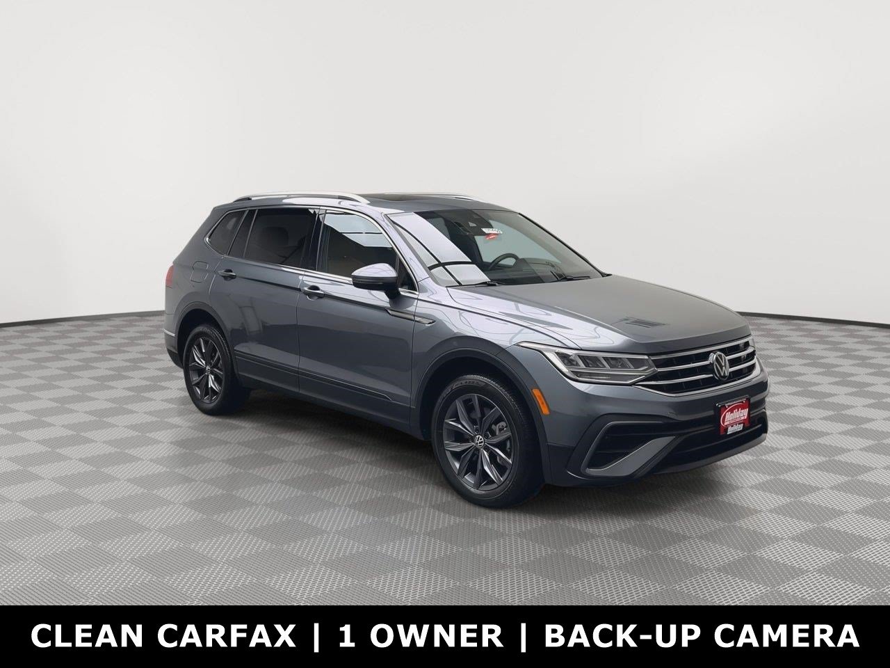 Used 2022 Volkswagen Tiguan SE AWD/4WD image 34