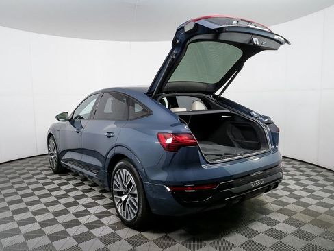 Certified 2024 Audi Q8 e-tron Prestige image 34