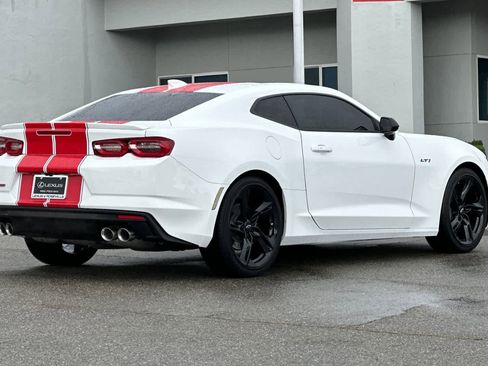 Used 2021 Chevrolet Camaro LT w/ Technology Package RWD image 2
