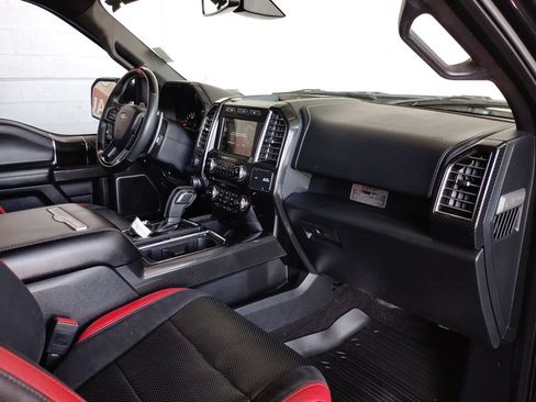 Used 2018 Ford F150 Raptor w/ Equipment Group 802A Luxury AWD/4WD image 13