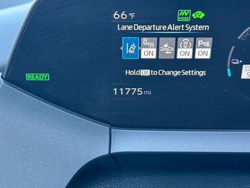 Certified 2023 Toyota Prius Prime FWD image 30