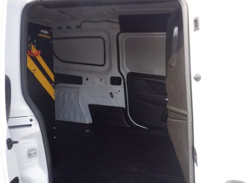 Used 2021 RAM ProMaster City Tradesman FWD image 11