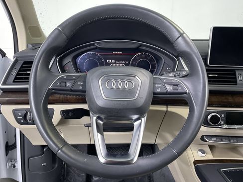 Used 2019 Audi Q5 2.0T Premium Plus w/ Premium Plus Package AWD/4WD image 13