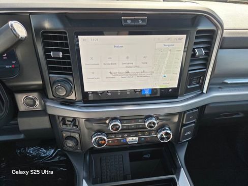 New 2026 Ford F250 Platinum image 18