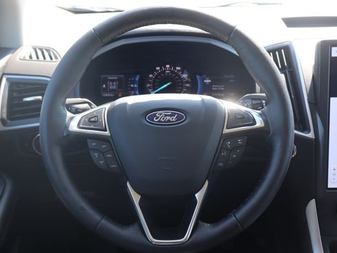 Used 2024 Ford Edge SEL w/ Sport Appearance Package AWD/4WD image 15