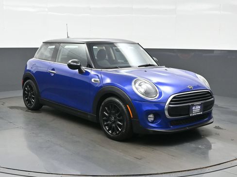 Used 2019 MINI Cooper 2-Door Hardtop FWD image 8