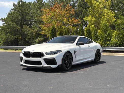 Used 2023 BMW M8 Competition w/ M Carbon Exterior Package AWD/4WD image 10