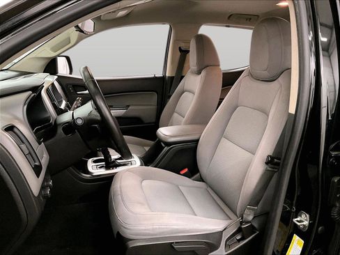 Used 2018 Chevrolet Colorado LT AWD/4WD image 24