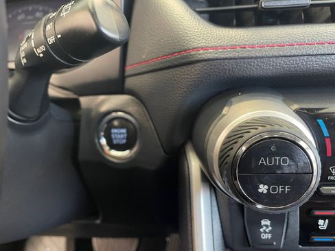 Certified 2022 Toyota RAV4 TRD Off-Road w/ TRD Off-Road Weather Package AWD/4WD image 30
