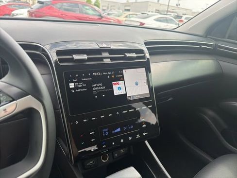 Used 2024 Hyundai Tucson SEL w/ Convenience Package AWD/4WD image 13
