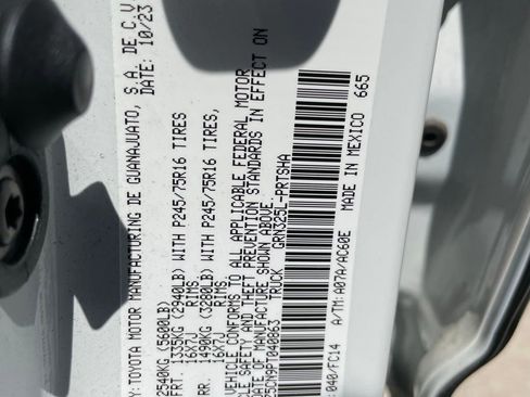 Used 2023 Toyota Tacoma SR5 RWD image 29