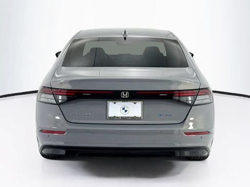 Used 2025 Honda Accord EX-L image 6