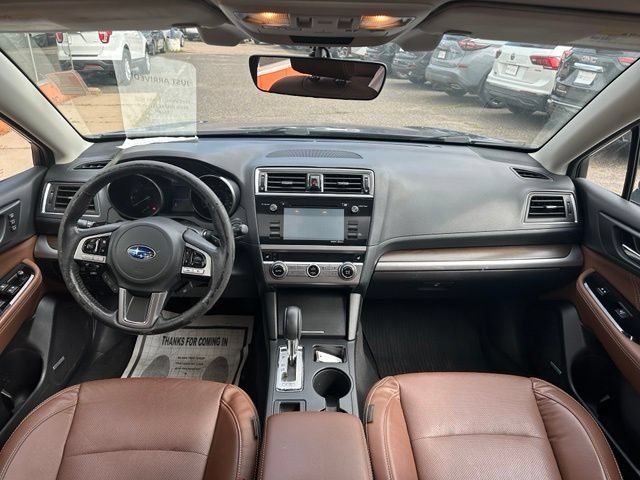 Used 2017 Subaru Outback 2.5i Touring w/ Popular Package #5A AWD/4WD image 16